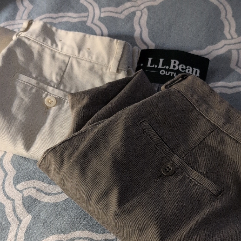 NWT Cute Cropped Pants 100% Cotton size 8  Lot Of Two Pair